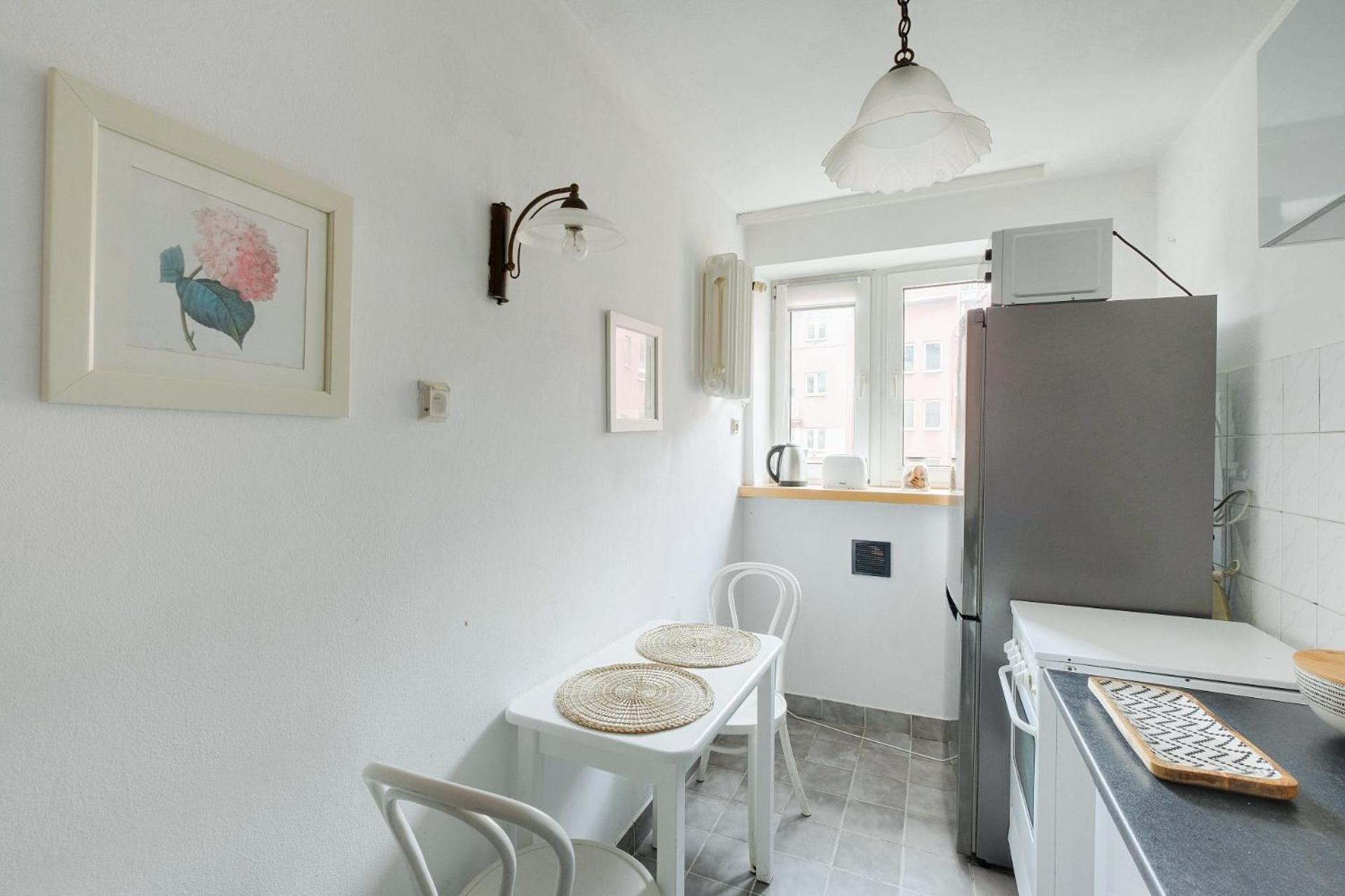 Spacious Apartment In Green Location Warsaw Exterior photo